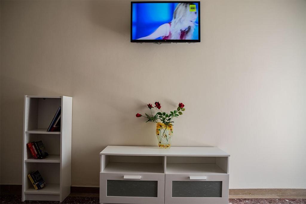 Your Apartment In Афины Экстерьер фото
